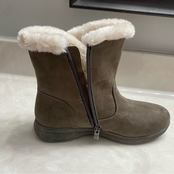 🆕 Lauren Blakwell Payton Fur Boot Women's 6.5 Gray - Picture 6 of 14